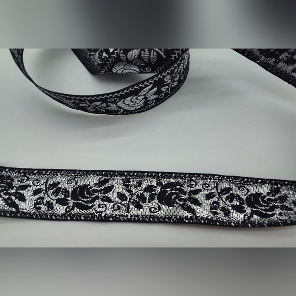 Vintage Japanese Black Silver Rose Jacquard Ribbon 1.25 Luxury Trim Two (2) Yard - Picture 5 of 5